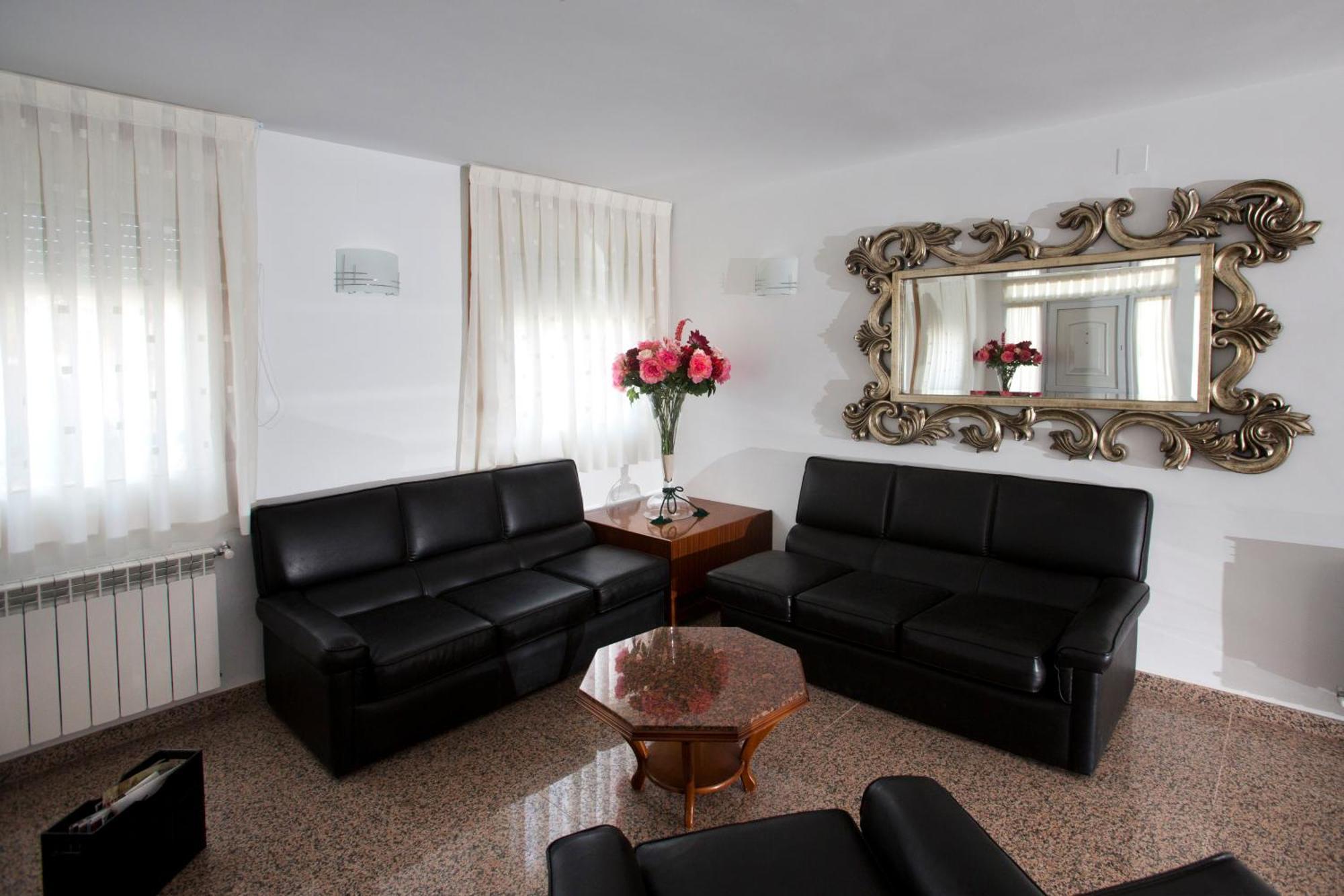 Hotel Marivella Calatayud Dış mekan fotoğraf